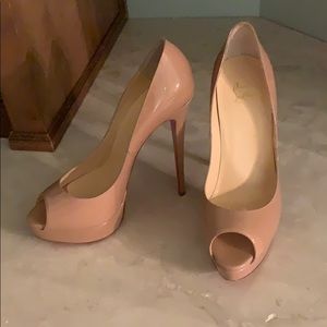 Louboutin platform pumps hardly worn  sz 41.5